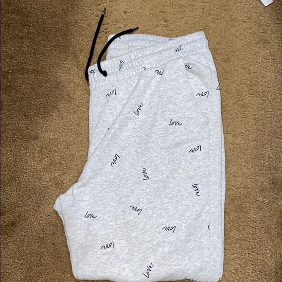 Old Navy Pants - Oldnavy Love Jogger sweatpants